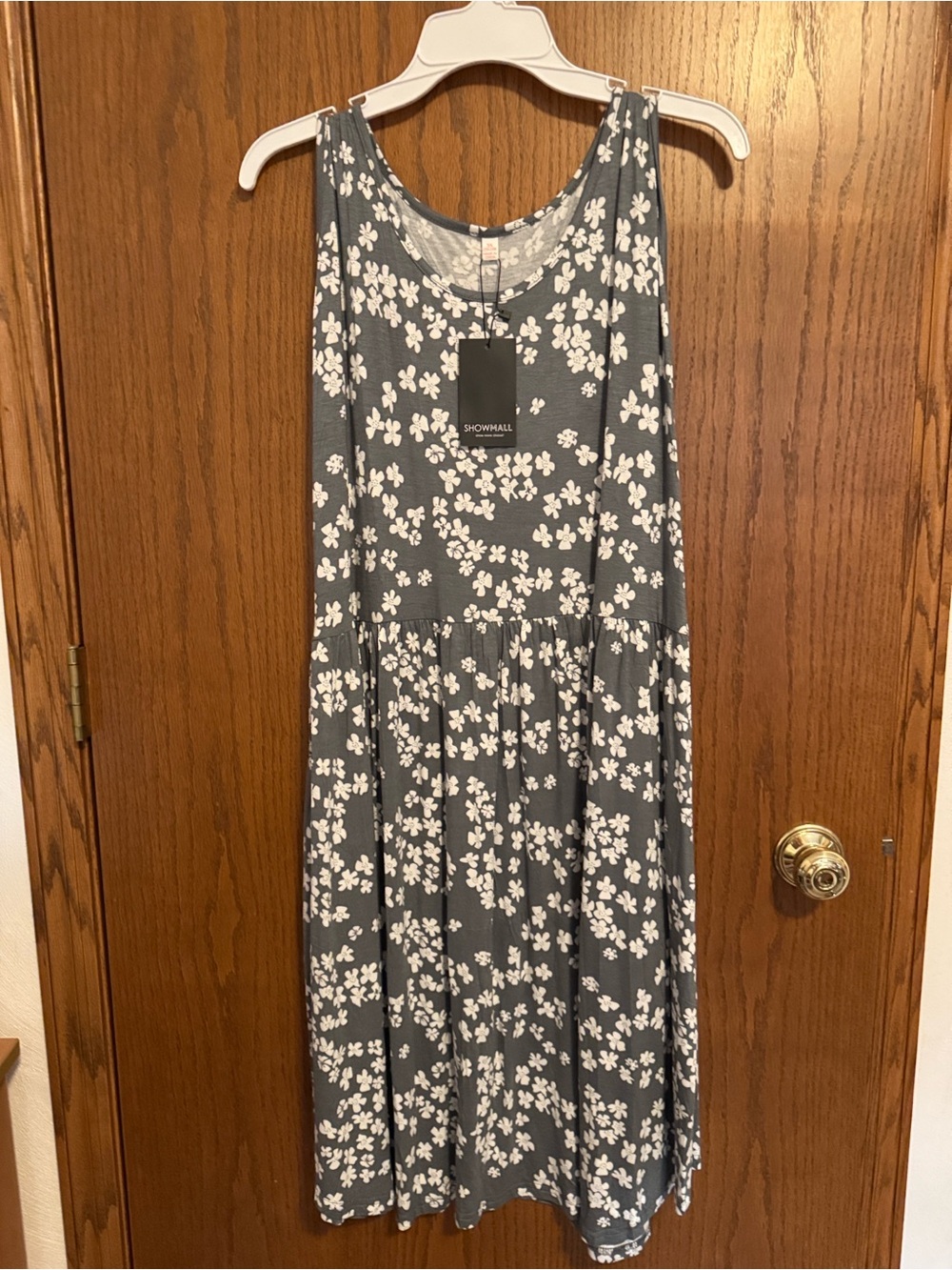 Gray Floral Sleeveless Sundress